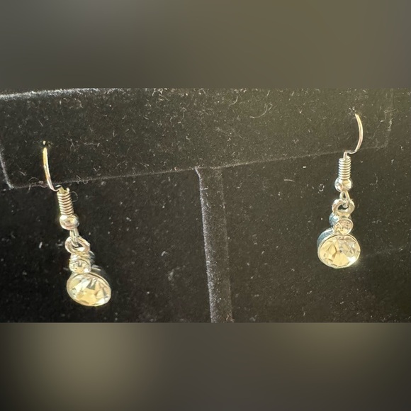 Silver Tone Rhinestone Necklace and Bracelet & Earrings - Picture 9 of 10